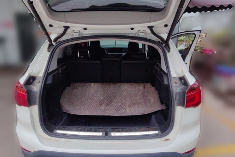 Used BMW X1 2019 sDrive18Li Fashion Model Trunk