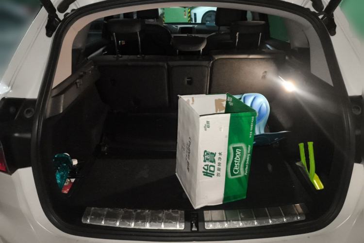 Used BMW X1 2019 sDrive20Li Leading Model Trunk