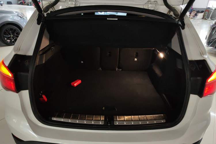 Used BMW X1 2019 sDrive18Li Fashion Model Trunk