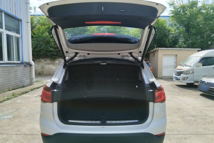 Used BMW X1 2019 sDrive18Li Premium Edition Trunk