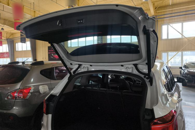 Used BMW X1 2019 sDrive18Li Premium Edition Trunk