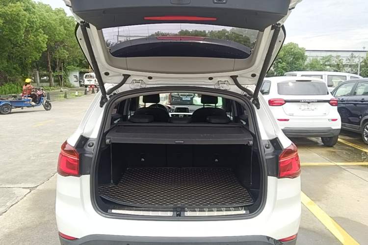 Used BMW X1 2019 sDrive18Li Fashion Model Trunk