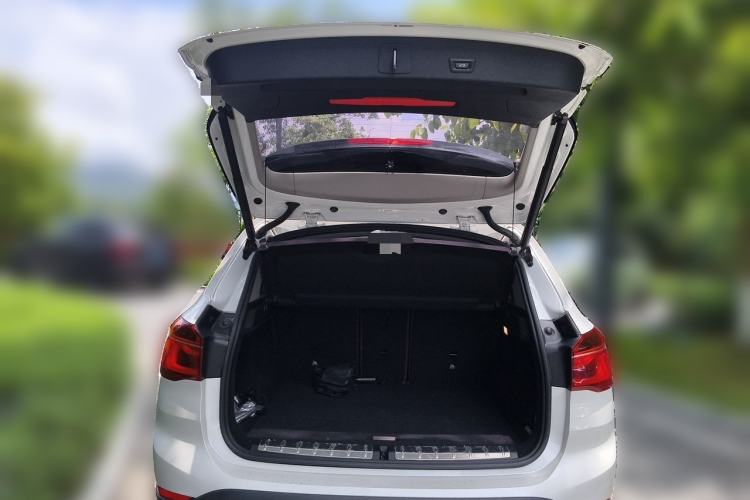 Used BMW X1 2019 sDrive18Li Premium Edition Trunk