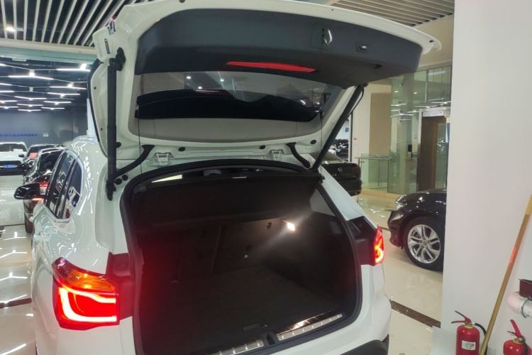 Used BMW X1 2019 sDrive18Li Premium Edition Trunk