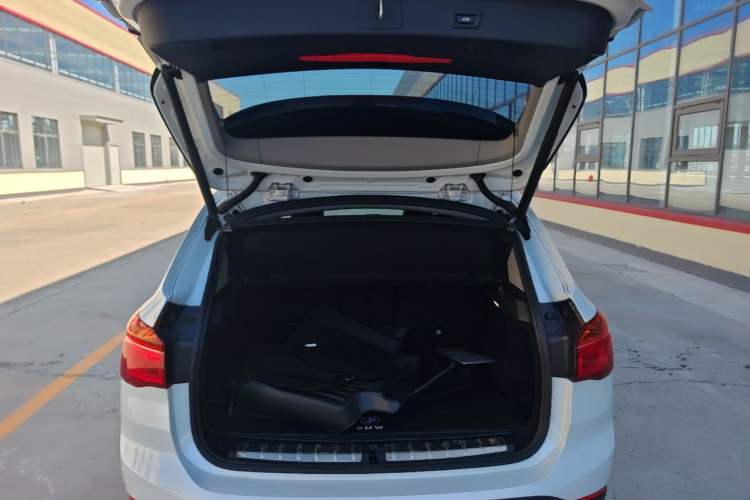 Used BMW X1 2019 sDrive18Li Fashion Model Trunk