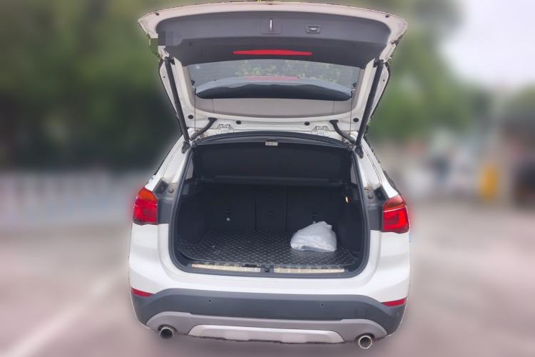 Used BMW X1 2019 sDrive18Li Fashion Model Trunk