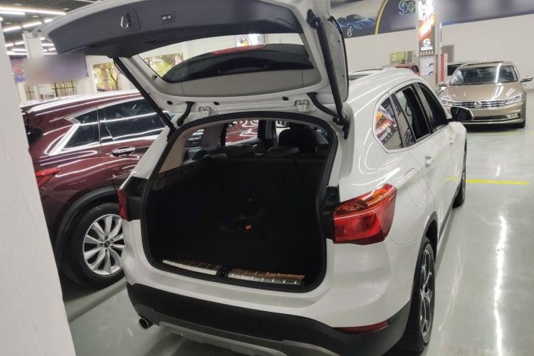 Used BMW X1 2019 xDrive20Li Luxury Model Trunk