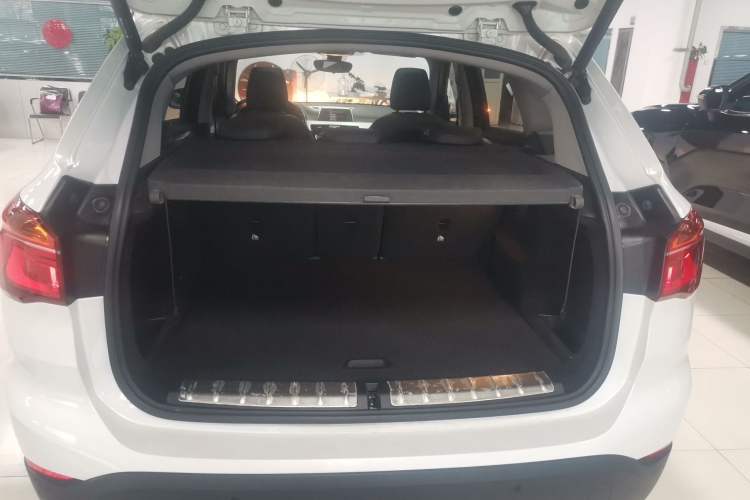 Used BMW X1 2019 sDrive18Li Fashion Model Trunk