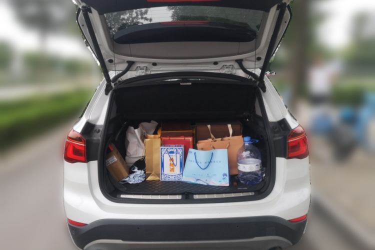 Used BMW X1 2019 sDrive20Li Leading Model Trunk