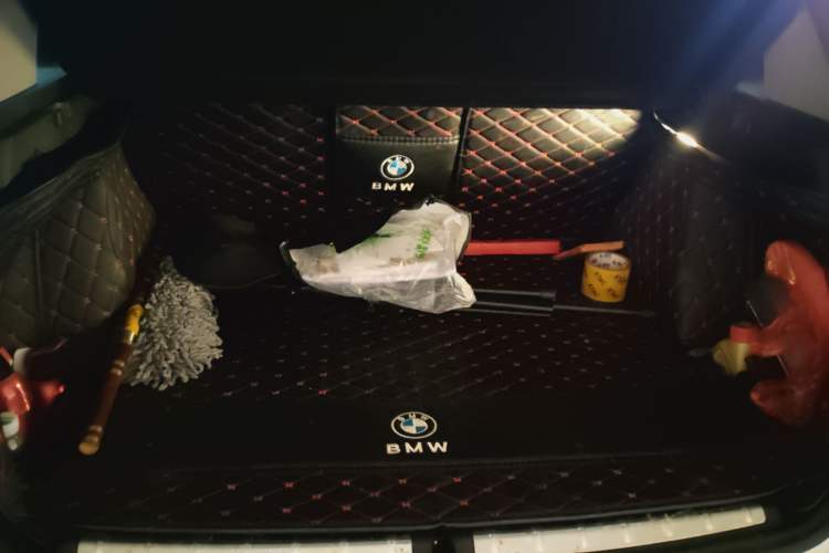 Used BMW X1 2019 sDrive18Li Premium Edition Trunk