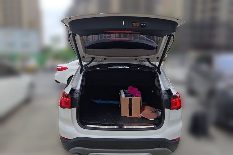 Used BMW X1 2019 sDrive18Li Premium Edition Trunk