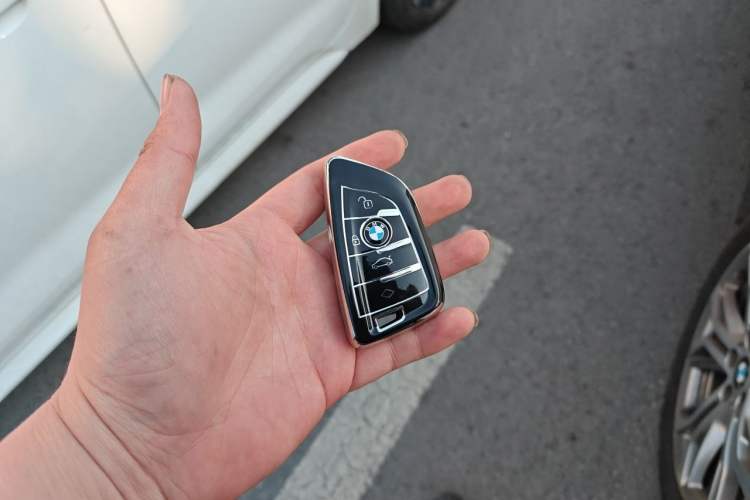 Used BMW X1 2019 sDrive20Li Leading Model Vehicle Key