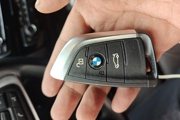 Used BMW X1 2019 sDrive18Li Premium Edition Vehicle Key