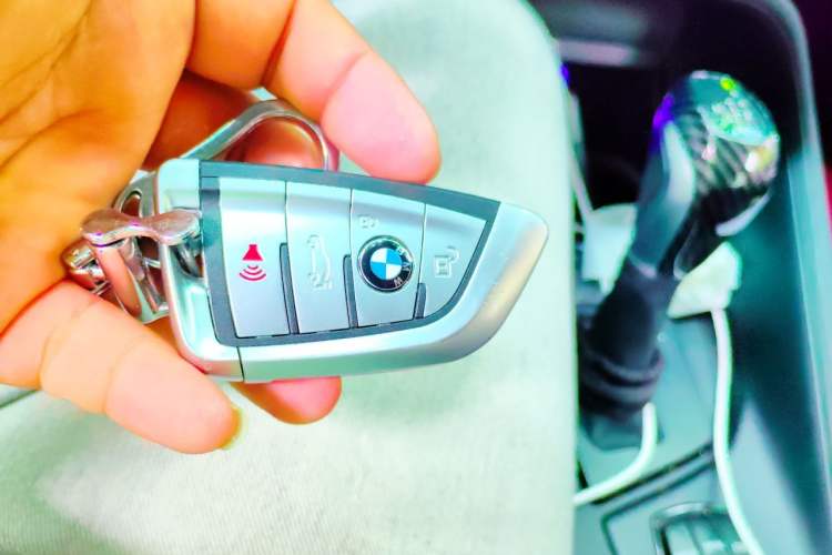Used BMW X1 2019 sDrive20Li Leading Model Vehicle Key