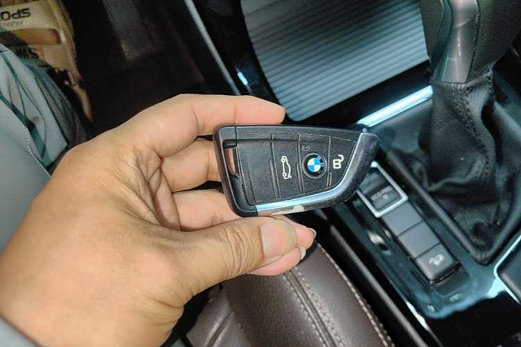 Used BMW X1 2019 xDrive20Li Luxury Model Vehicle Key