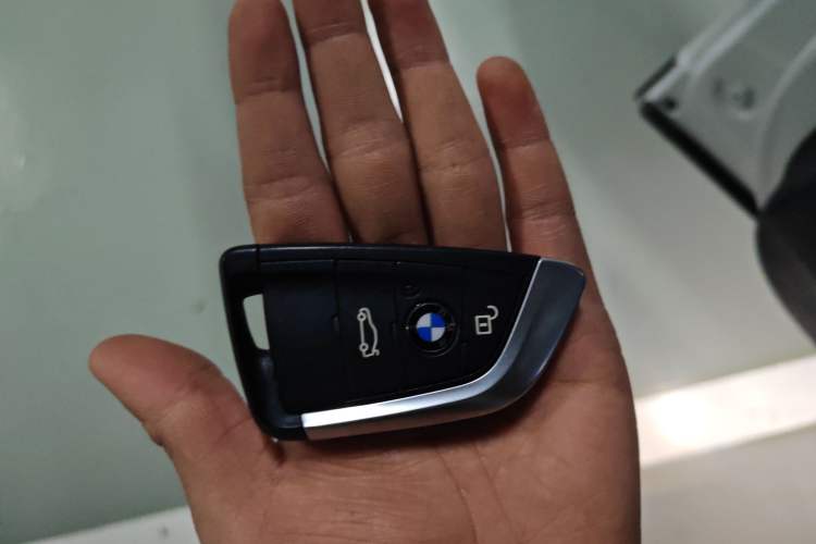 Used BMW X1 2019 sDrive18Li Premium Edition Vehicle Key