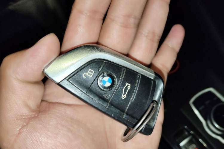 Used BMW X1 2019 sDrive20Li Leading Model Vehicle Key