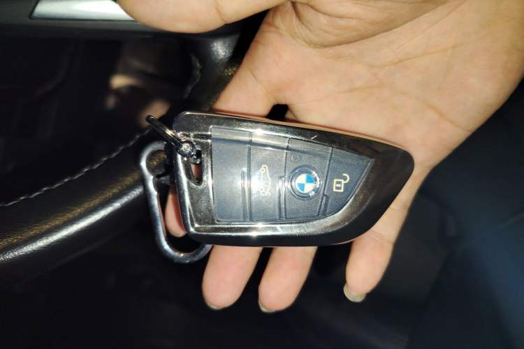Used BMW X1 2019 sDrive20Li Leading Model Vehicle Key
