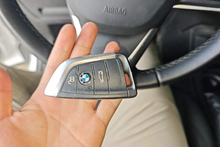 Used BMW X1 2019 sDrive20Li Leading Model Vehicle Key