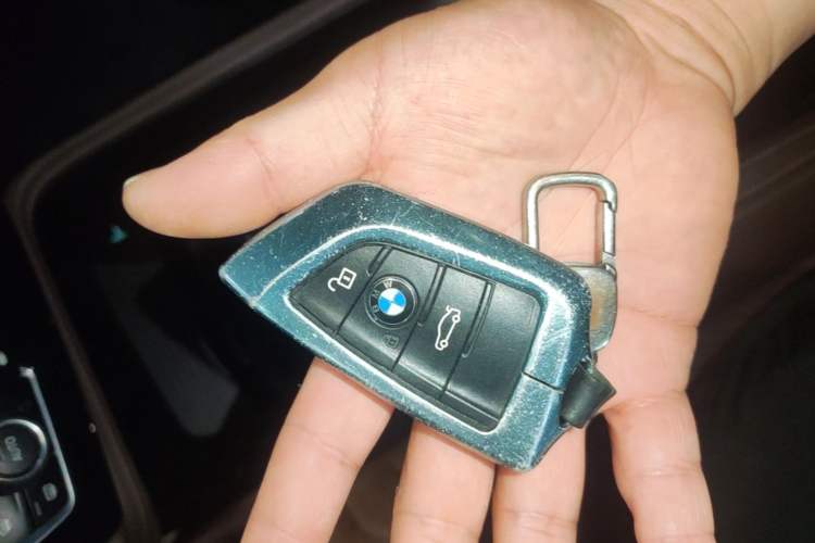Used BMW X1 2019 sDrive18Li Premium Edition Vehicle Key