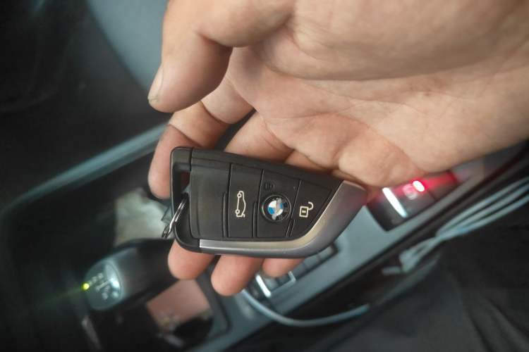 Used BMW X1 2019 sDrive20Li Leading Model Vehicle Key
