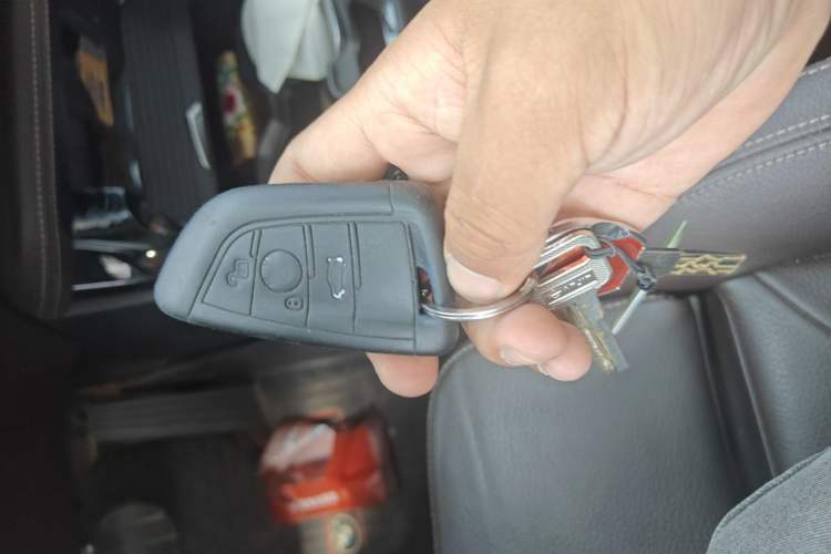 Used BMW X1 2019 sDrive18Li Premium Edition Vehicle Key
