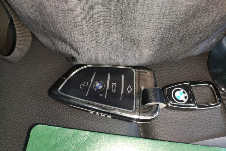 Used BMW X1 2019 sDrive20Li Leading Model Vehicle Key