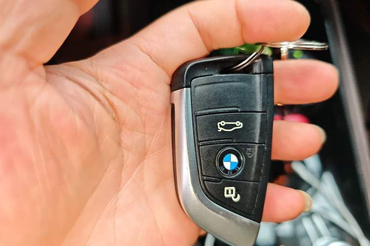 Used BMW X1 2019 xDrive20Li Luxury Edition Vehicle Key