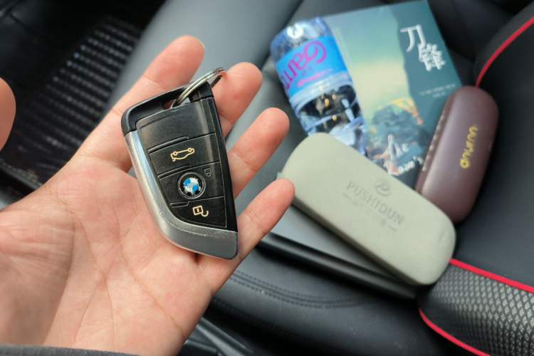 Used BMW X1 2019 sDrive20Li Leading Model Vehicle Key