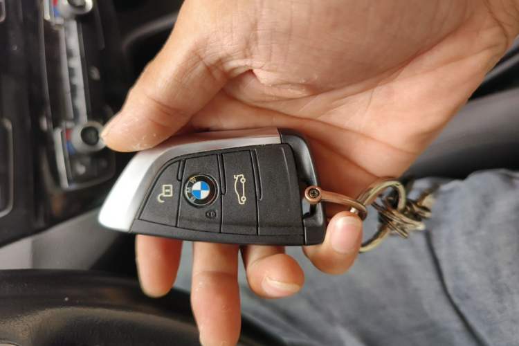Used BMW X1 2019 sDrive20Li Leading Model Vehicle Key
