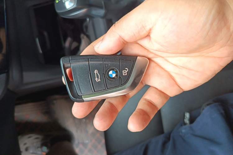 Used BMW X1 2019 sDrive20Li Leading Model Vehicle Key