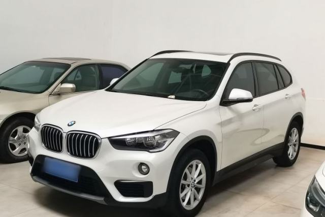 Ojetý BMW X1 2019 sDrive18Li Fashion Model