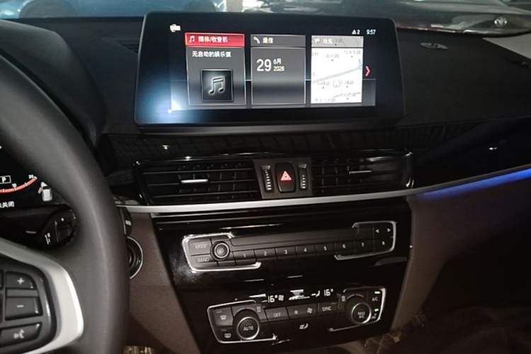 Used BMW X1 2020 sDrive25Li Leading Model Audio And AC Panel