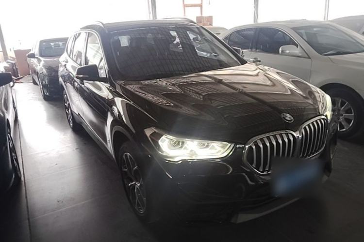 Used BMW X1 2020 sDrive25Li Leading Model Front Right 45 Deg