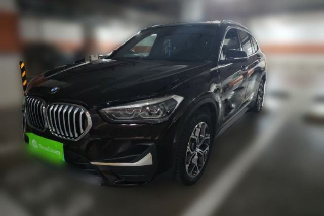 BMW X1 2020 sDrive25Li Leading Model с пробегом