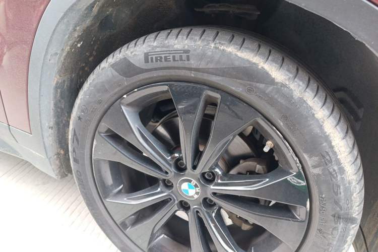 Used BMW X1 2020 sDrive20Li Premium Edition Right Front Wheel Hub
