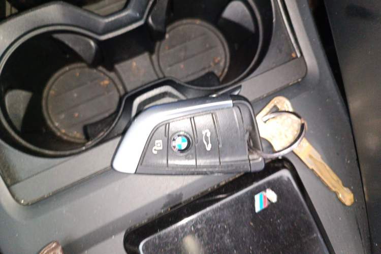 Used BMW X1 2020 sDrive20Li Premium Edition Vehicle Key