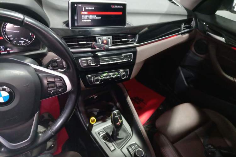 Used BMW X1 2020 sDrive20Li Fashion Model Audio And AC Panel
