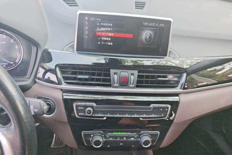 Used BMW X1 2020 sDrive20Li Fashion Model Audio And AC Panel