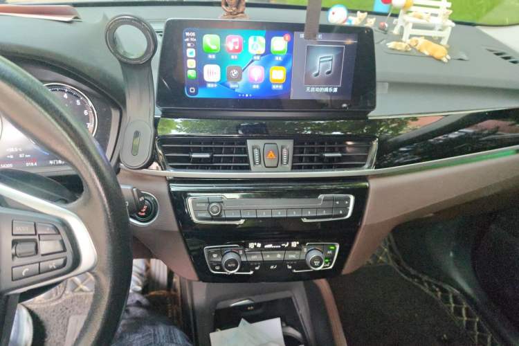 Used BMW X1 2020 sDrive25Li Leading Model Audio And AC Panel