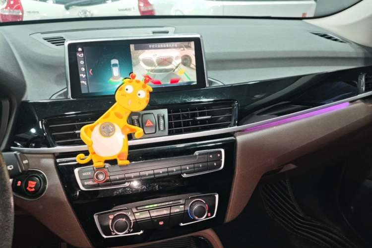 Used BMW X1 2020 sDrive20Li Fashion Model Audio And AC Panel