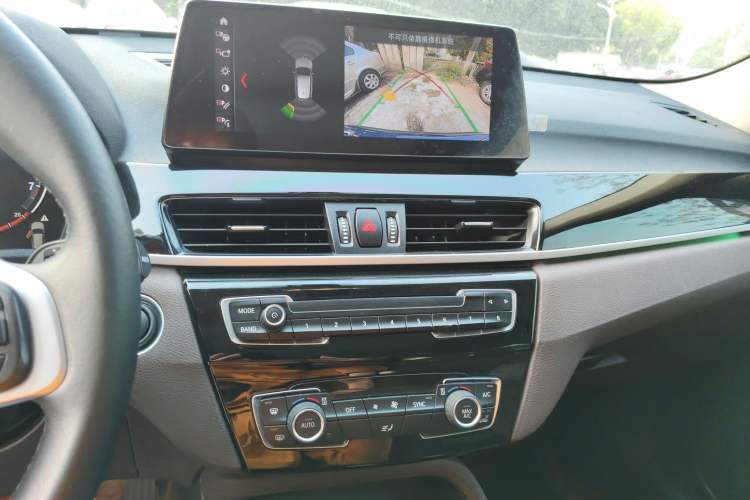 Used BMW X1 2020 sDrive25Li Leading Model Audio And AC Panel