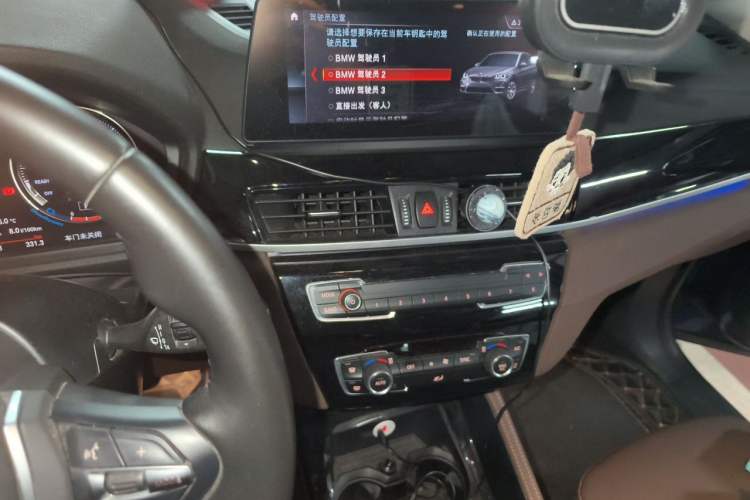 Used BMW X1 2020 sDrive20Li Premium Edition Audio And AC Panel