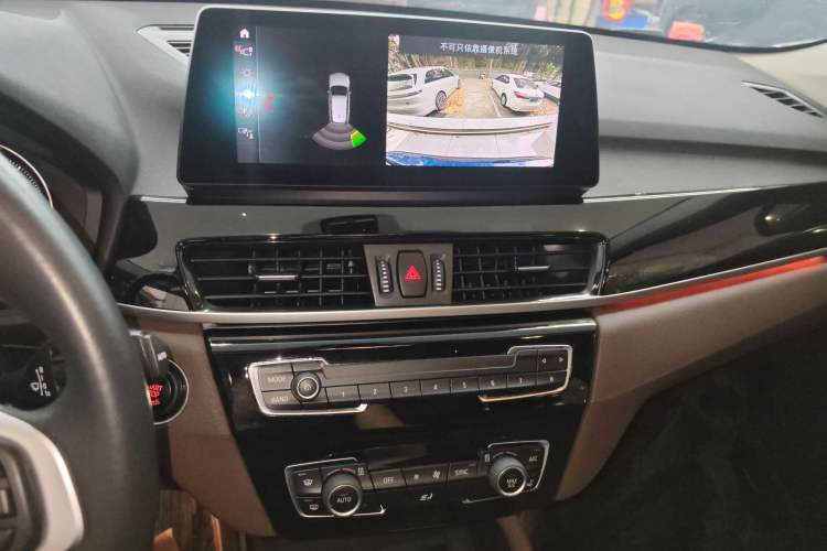 Used BMW X1 2020 sDrive25Li Leading Model Audio And AC Panel