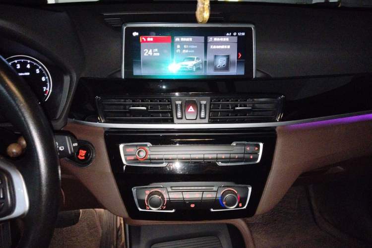 Used BMW X1 2020 sDrive20Li Fashion Model Audio And AC Panel