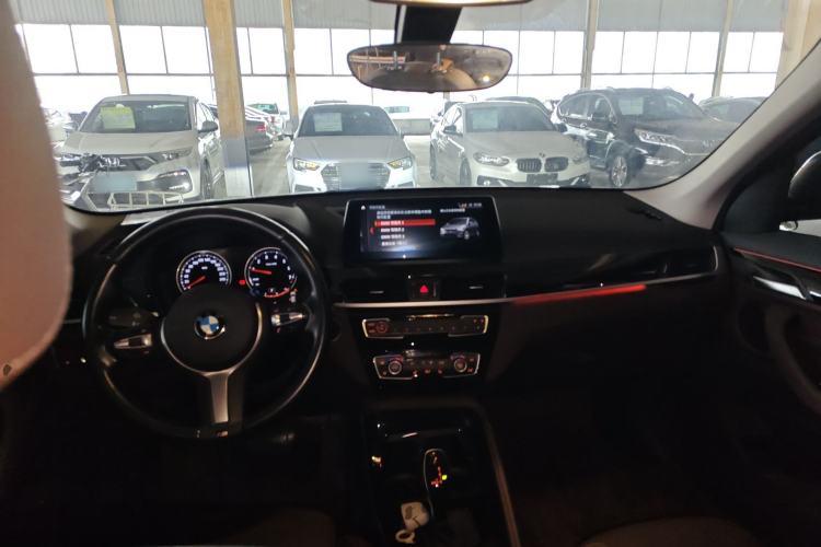 Used BMW X1 2020 sDrive20Li Premium Edition Center Console
