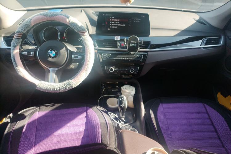 Used BMW X1 2020 sDrive20Li Premium Edition Center Console