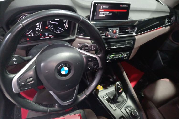 Used BMW X1 2020 sDrive20Li Fashion Model Center Console
