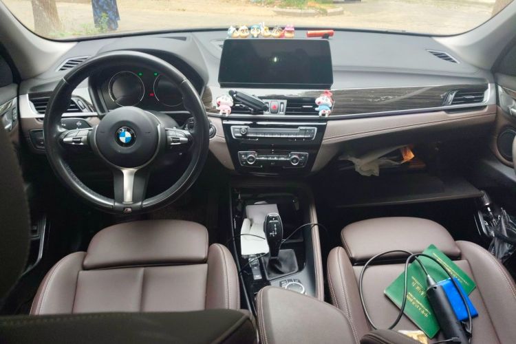 Used BMW X1 2020 xDrive25Li Luxury Edition Center Console