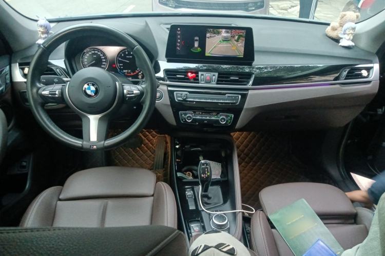 Used BMW X1 2020 sDrive20Li Fashion Model Center Console